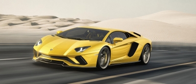 De Lamborghini Aventador S is sneller én vetter