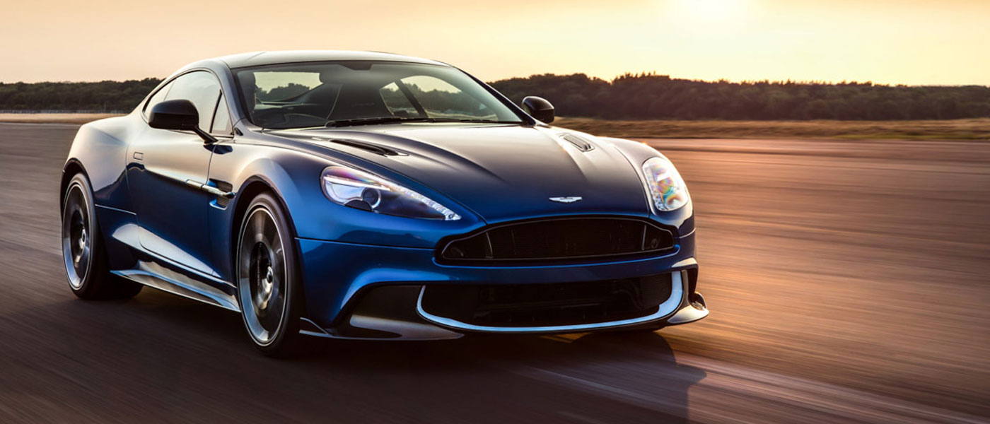 De gloednieuwe Aston Martin Vanquish S is beestachtig lekker!
