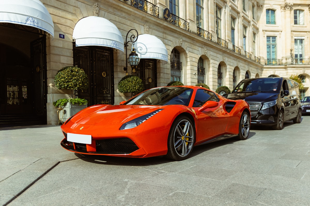 Deze Ferrari is gebouwd van meer dan een half miljoen LEGO-stenen